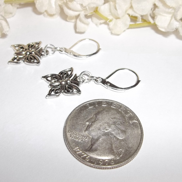 Silver Butterfly Earrings Lever Back Set NWT 4943 - Picture 5 of 8
